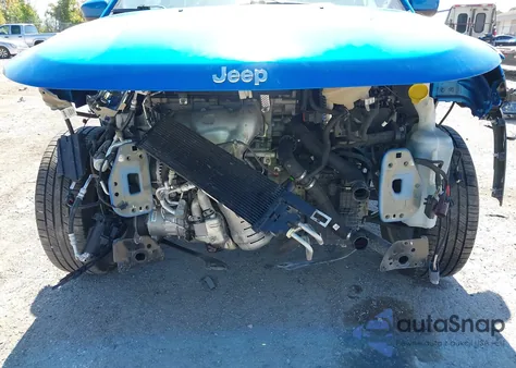 2020 Jeep Compass Latitude 4X4 from USA, damaged, VIN 3C4NJDBB2LT132807